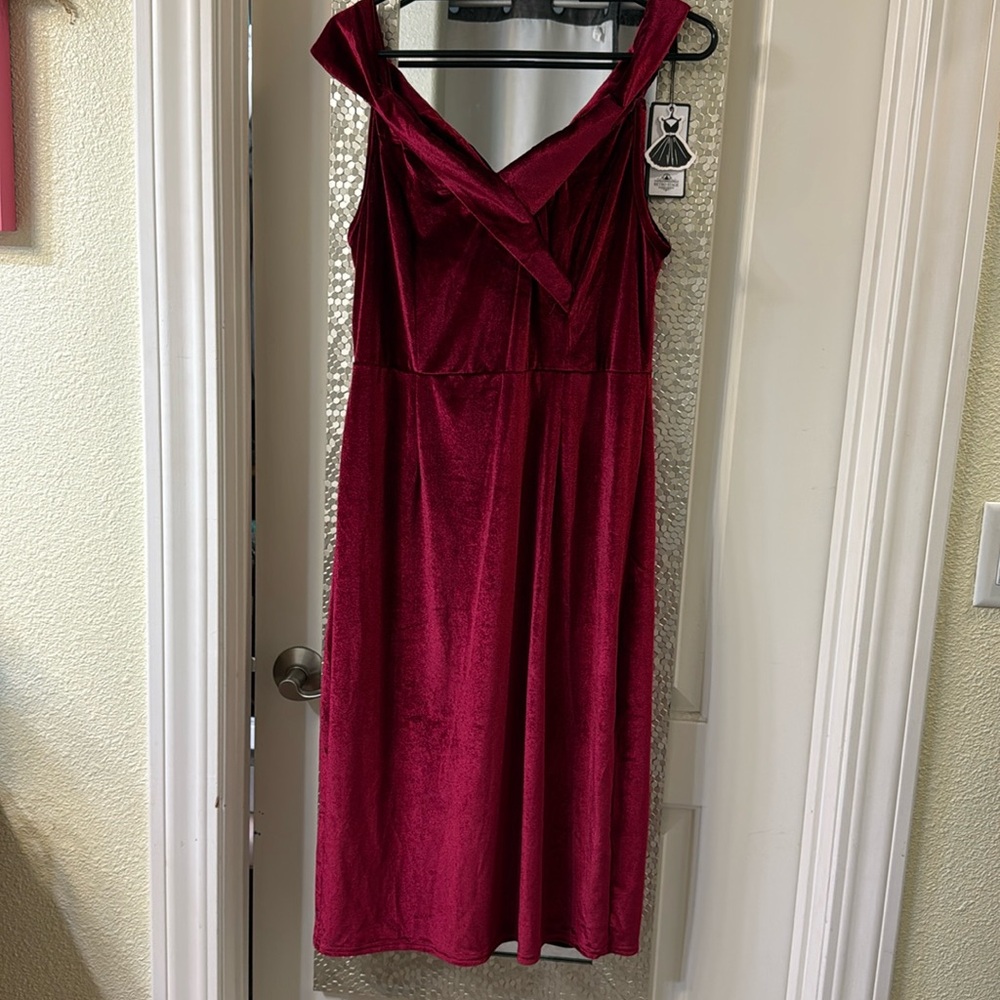 Red wine 60s velvet bodycon off shoulder dress